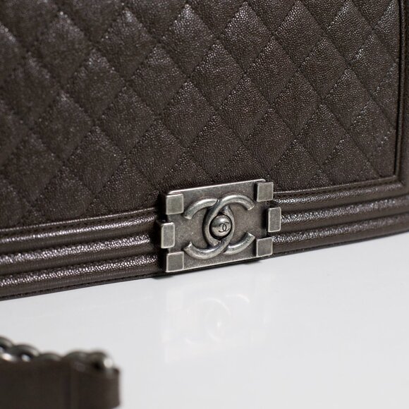 Chanel Caviar Chocolate Brown Quilted Medium Boy Bag - Picture 4 of 12